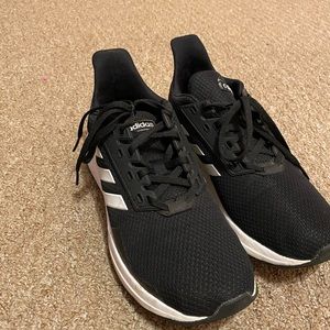 Adidas tennis shoes (6)